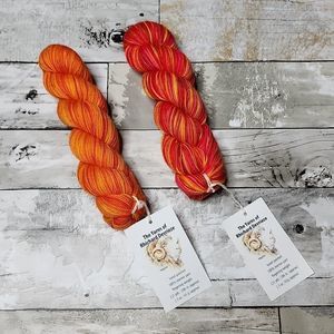 The yarns of rhichard devrieze hand painted merino fingering weight 225 yards